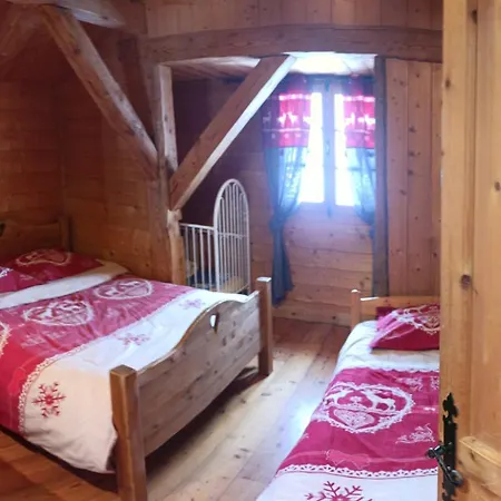 Chez Merlin Glieres-Val-de-Borne